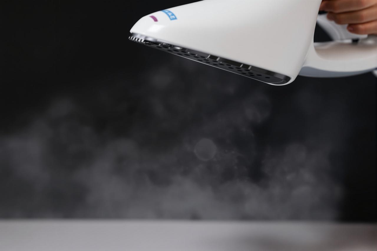 刚入手了飞利浦GC9682，用了一周感觉真的太香了！蒸汽量超