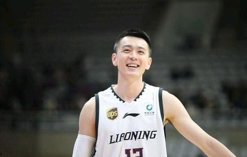 杨鸣资料,篮球赛场上的璀璨明星